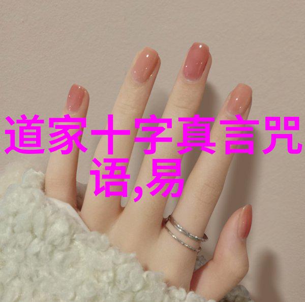 江岸有枝-绿意盎然的江边漫步探索沿河树木的生态价值