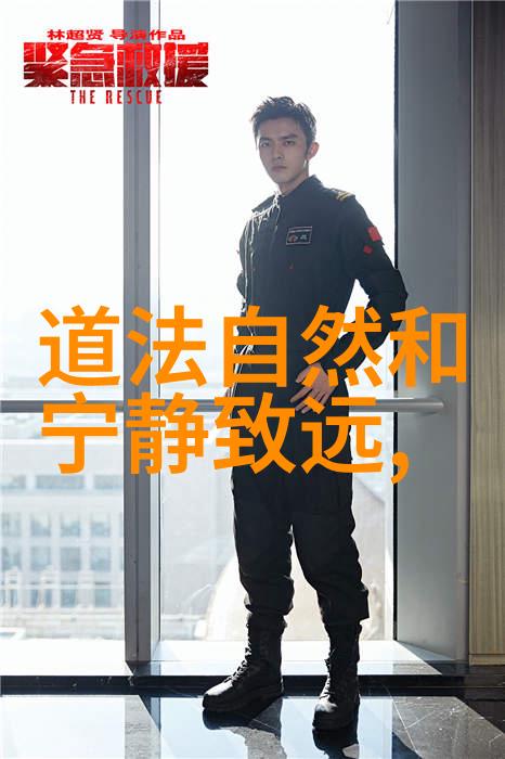 苗族服饰穿梭在56个民族特色文化的海洋中以其独特的风格和韵味讲述着一段段丰富多彩的历史故事