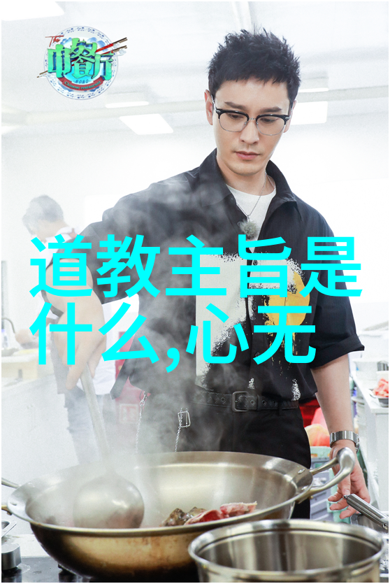 她既温婉又坚定无需言语就能让人敬畏
