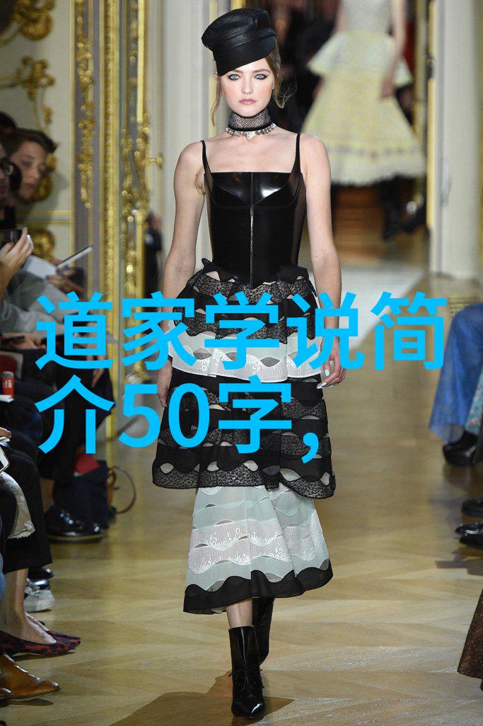 年轻护士的温柔呵护美丽青春的医疗使命