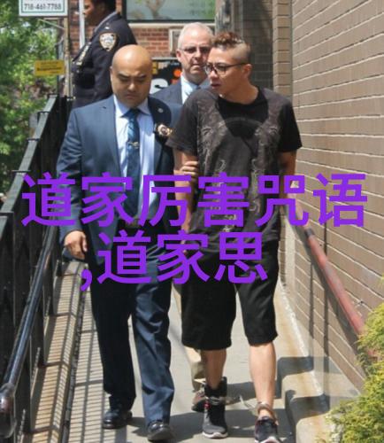 探索小77世界最新网址指南