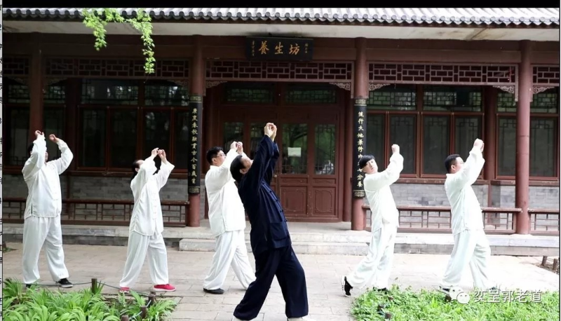 道家思想的精髓8个字_道家思想的代表人物_道家思想/