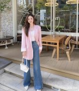 主题做一个简单无欲求的女人